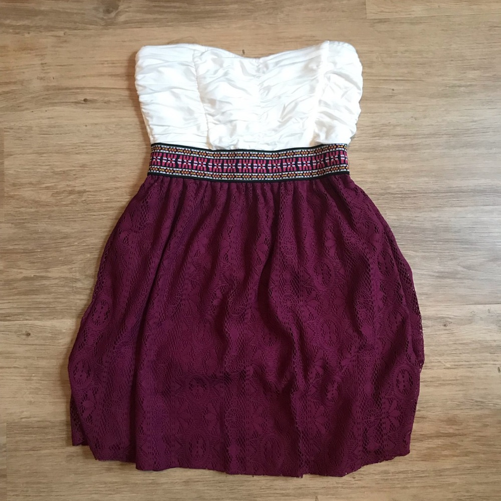 NWT Zumiez Strapless Dress